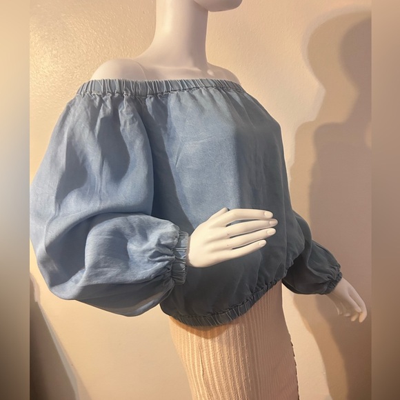 7 For all mankind Off shoulder top M - Picture 2 of 10